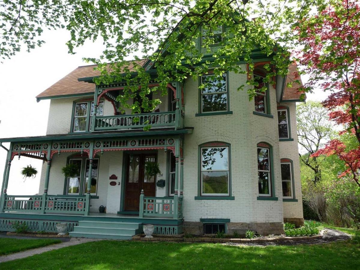 Victorian Loft Bed And Breakfast Clearfield Exteriör bild